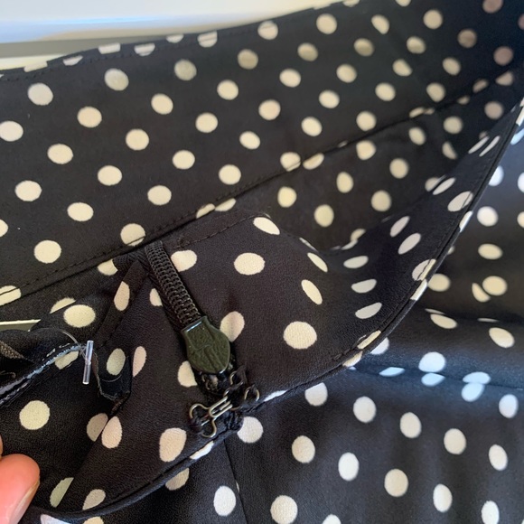 NWT- BCBGMaxAzria Polka dot skirt - Picture 4 of 9